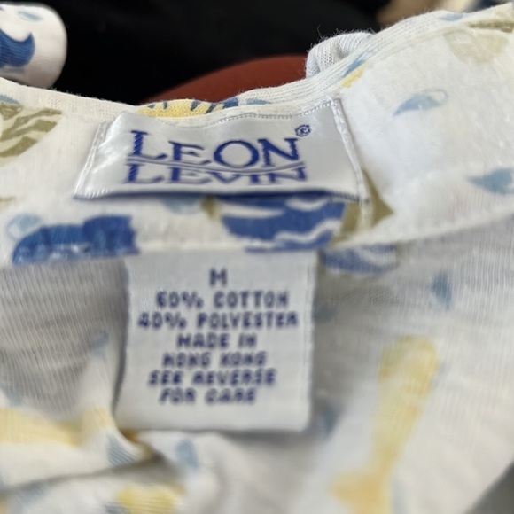 Vintage Leon Levin Polo Top with Fish size M - Picture 8 of 9